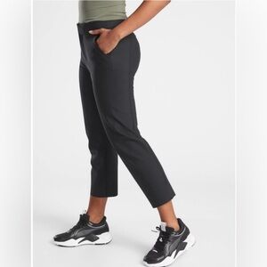 Athleta Stellar Straight Crop Pant sz 8 $129